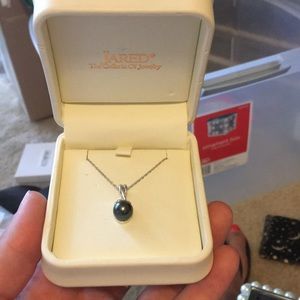 AUTHENTIC Black pearl necklace